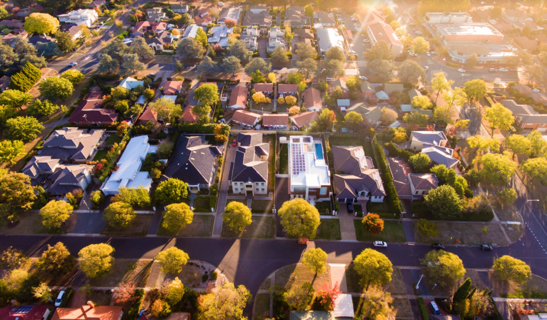 Australian house prices hit new records