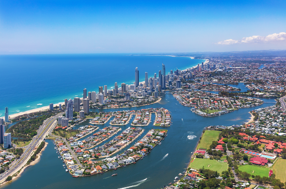 People are moving to Sunny Queensland!